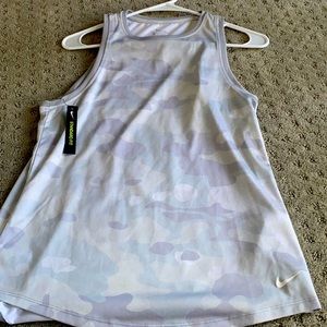 nike athletic tank top